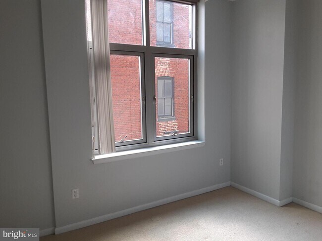 Foto del edificio - 811 4th St NW