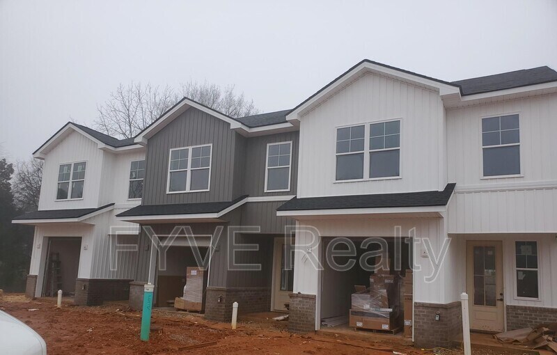 3126 Rustic Charm Wy, Knoxville, TN 37912 Townhouse for Rent in