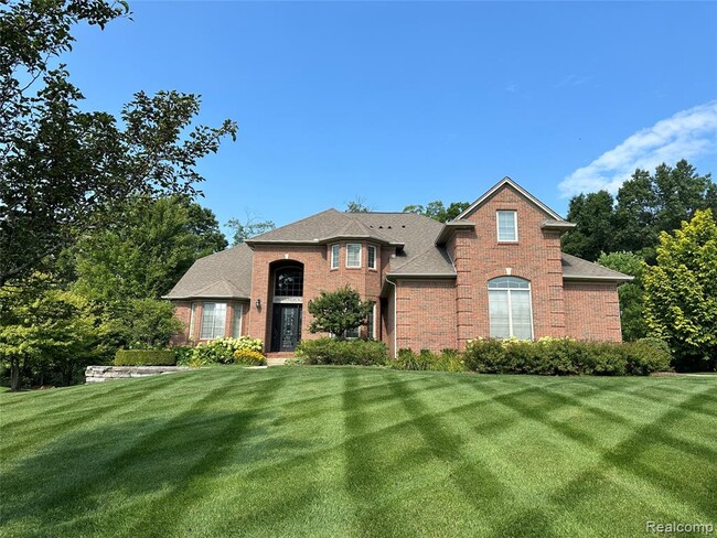 Building Photo - 4906 Stonehenge Dr
