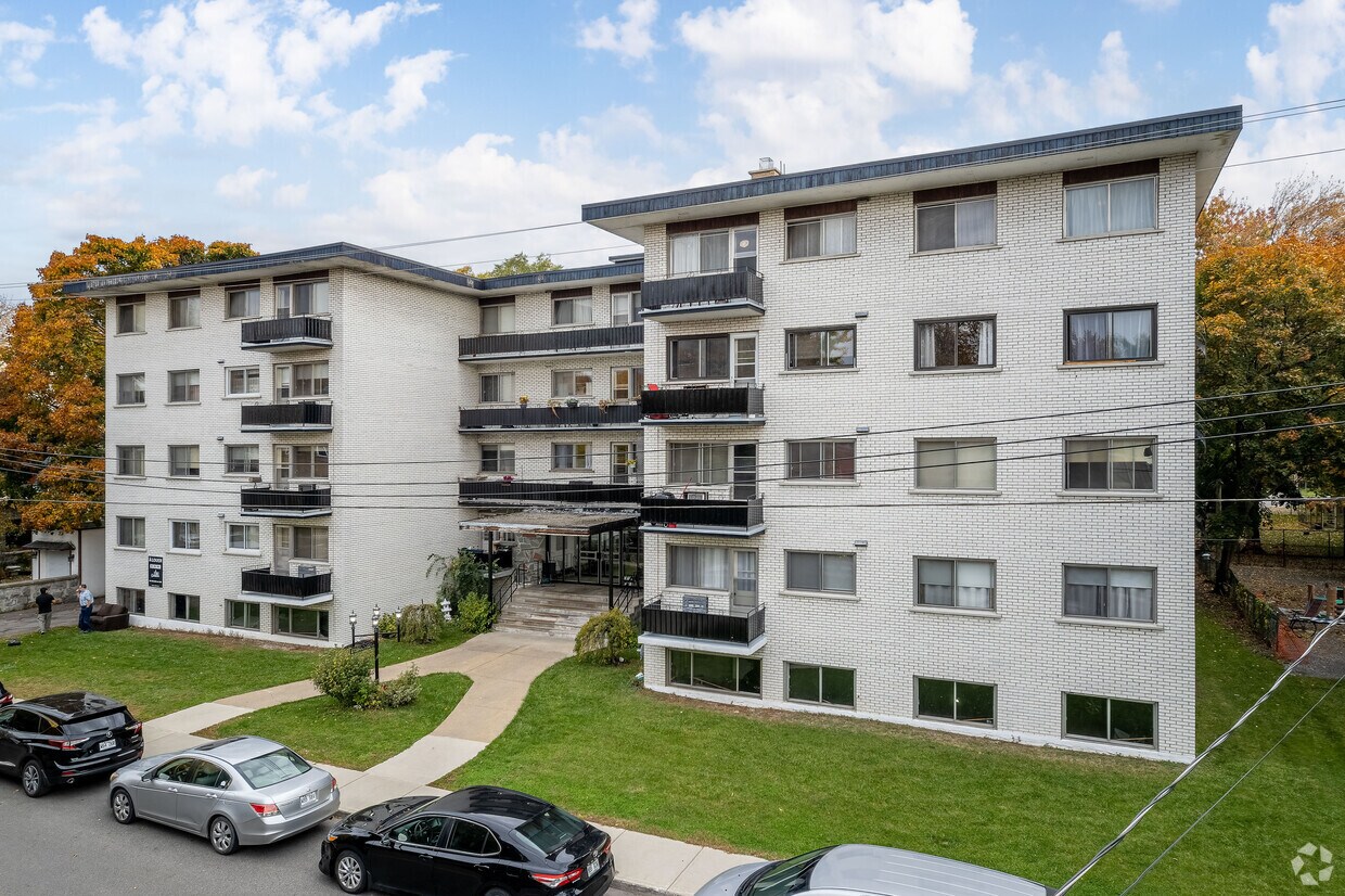 Photo principale - 3860 Rue Du Fort-Rolland