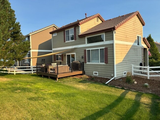 Building Photo - Beautiful 3-Bedroom, 3-Bathroom 2-Story Ho...