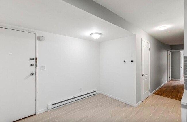 Foto del edificio - 427 John F. Kennedy Blvd