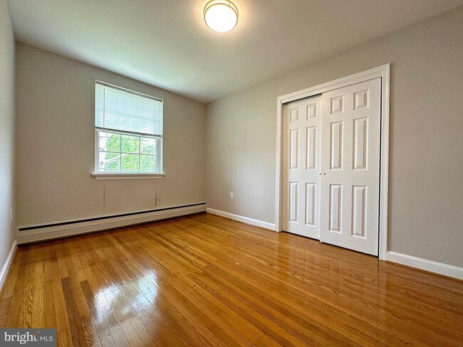 Building Photo - 2630 West Chester Pike
