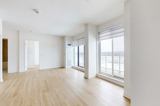 Building Photo - 2 David Eyer Rd