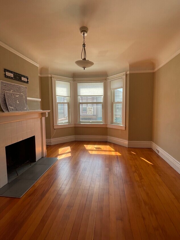 Living Room (or dining room) - 320 Clement St