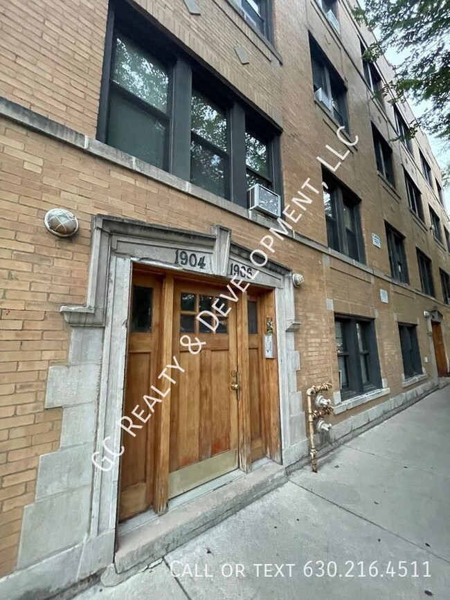 Foto del edificio - ***LOGAN SQUARE / 2 BDRM / SS APPL INCL / ...