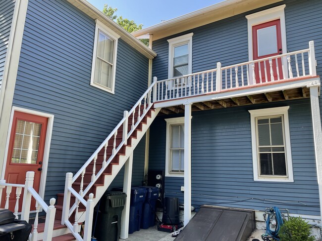 Well maintained historic building! - 229 N Ellsworth St