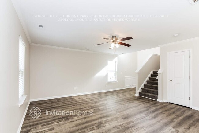 Foto del edificio - 847 Rook Rd