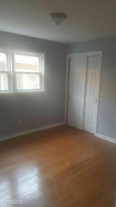 Foto del edificio - 7645 S Loomis Blvd