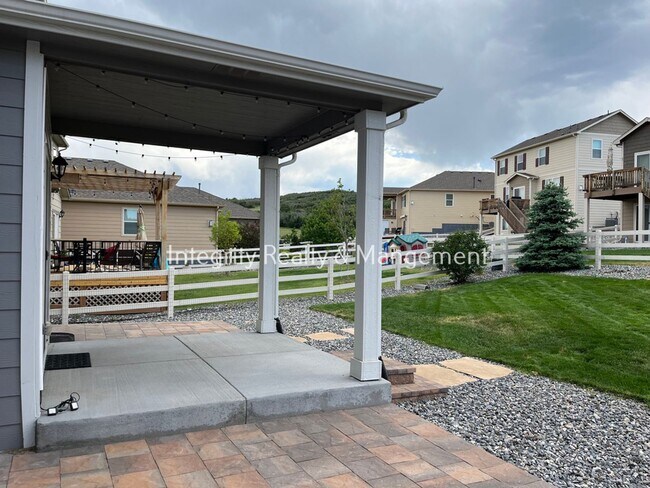Building Photo - 3Bed/4 Bath, 3,056 Sqft - 5976 Sun Mesa Ci...