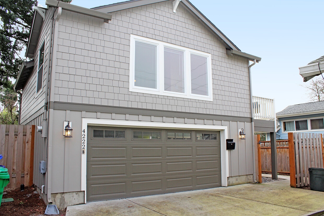 Foto principal - 3901 SE 49th Ave