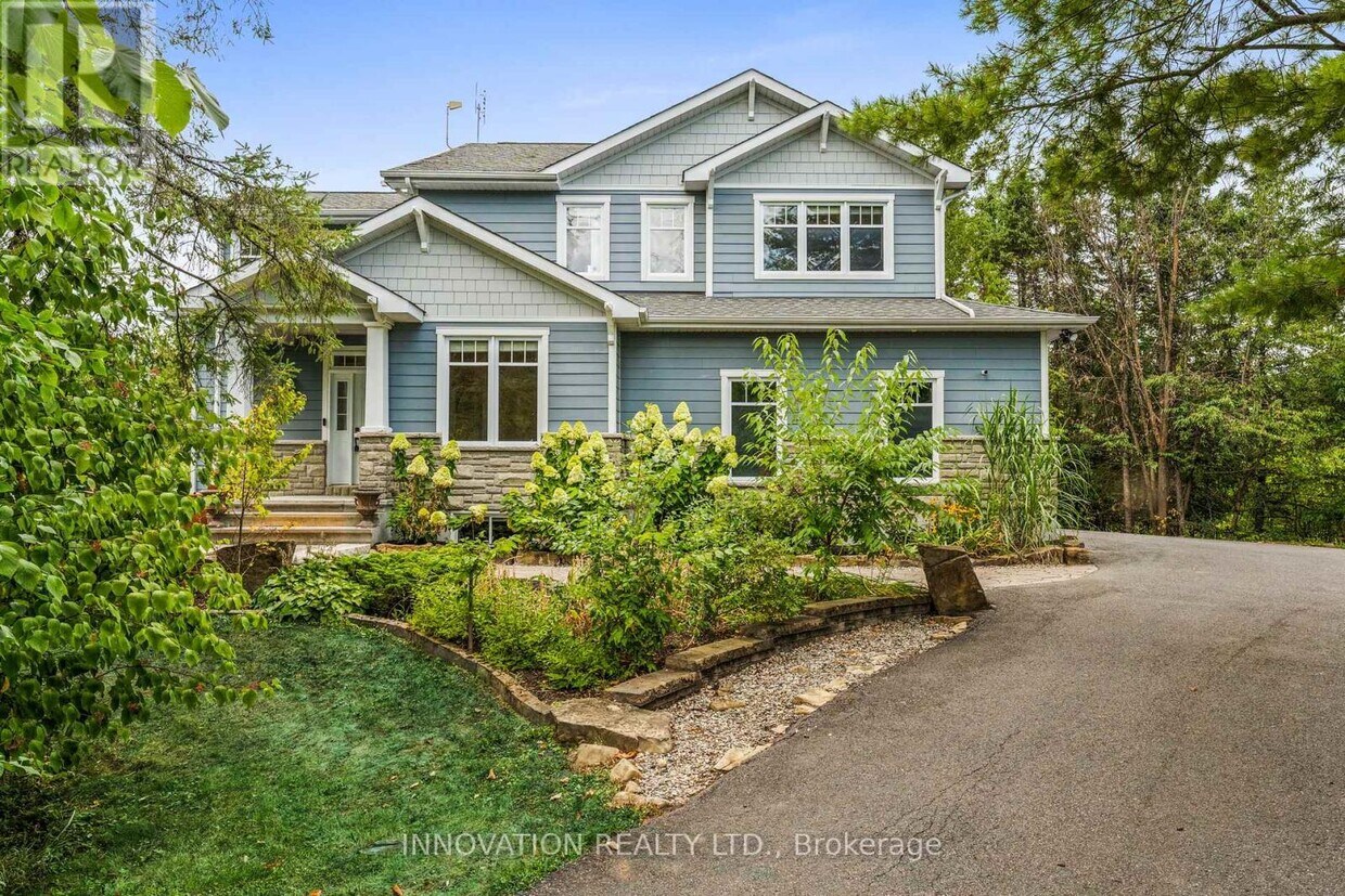 Primary Photo - 199 Blackberry Way