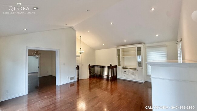 Building Photo - 7 Joymar Dr