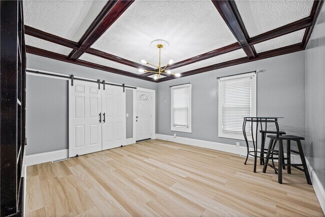 Foto del edificio - 325 1st St