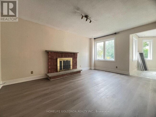 Building Photo - 277 Huntington Ridge Dr