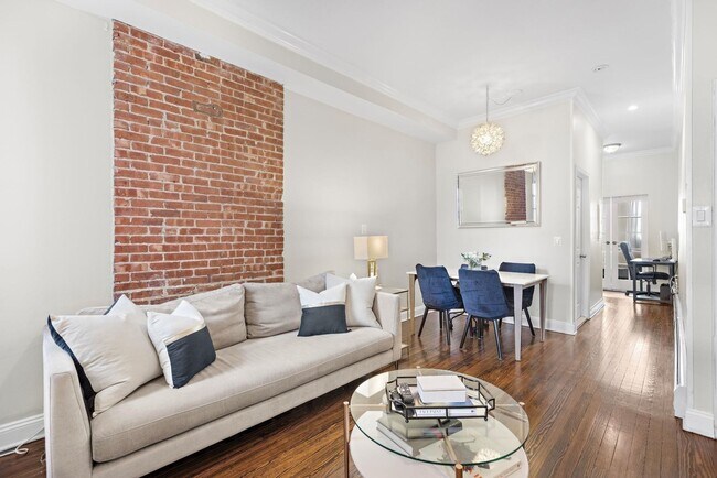 Foto del edificio - 706 Willow Ave
