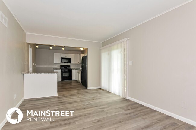 Foto del edificio - 6840 Thurston Ave