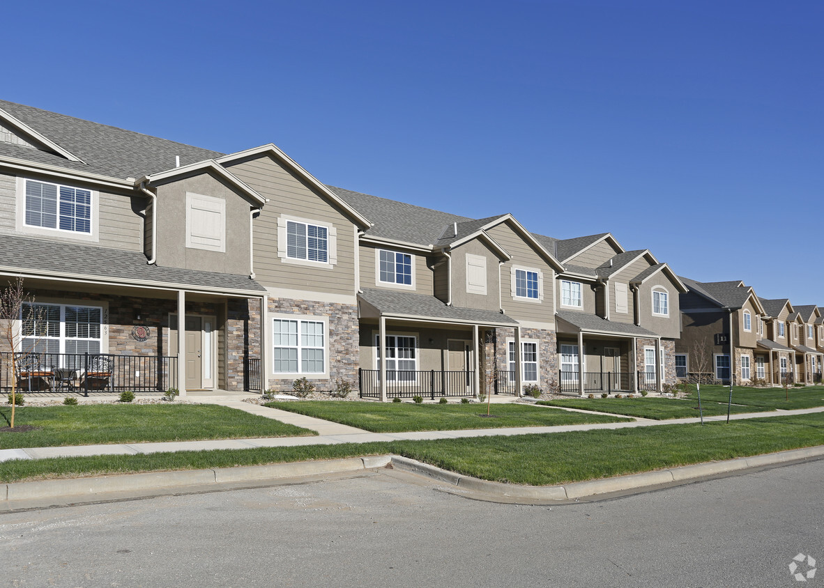 Primary Photo - Parkview Townhomes Phase I