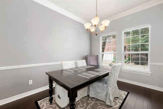 Building Photo - 1515 Olive Park