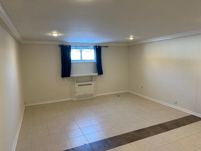 Building Photo - 822 Kingsland Ln