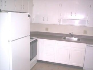 Building Photo - 127 Quincy St