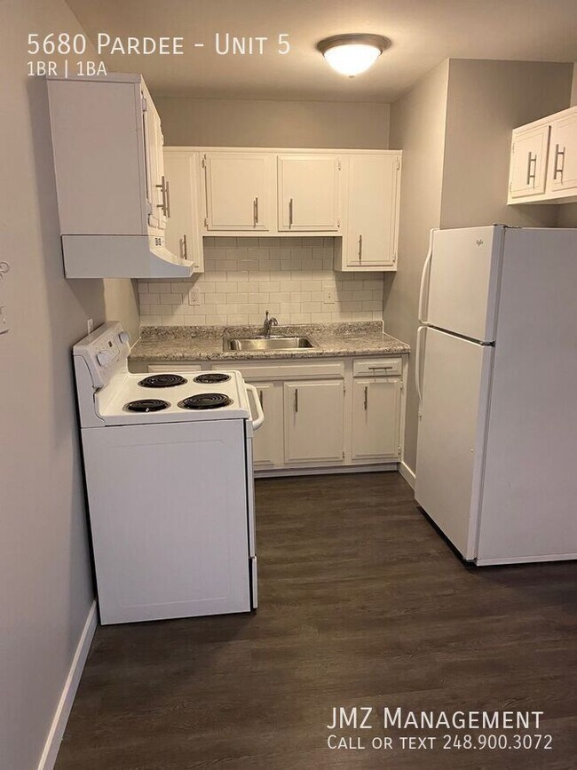 Foto del edificio - 5680 Pardee-Unit 5