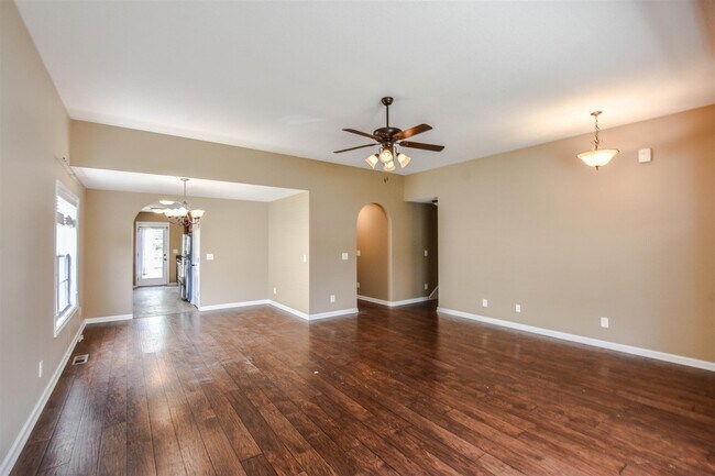Foto del edificio - Ranch with Bonus in Fox Crossing!