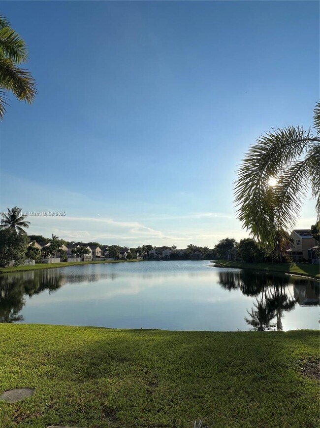 Foto del edificio - 11216 NW 46th Dr
