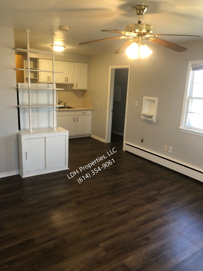 Foto del edificio - 749 N McElroy Rd