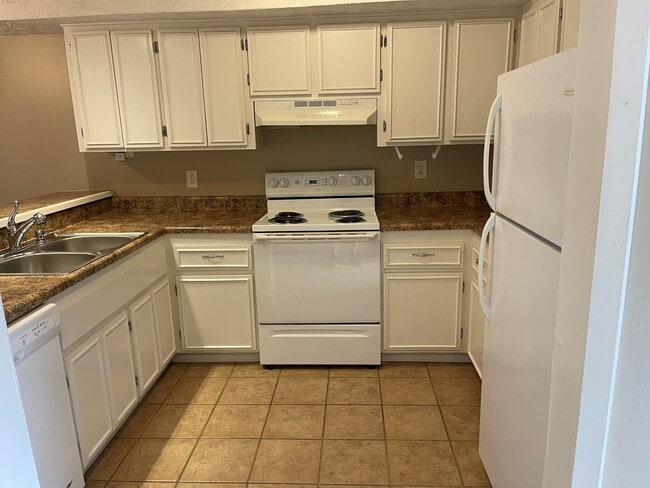 Fotografía del edificio - 365 W Illinois Ave