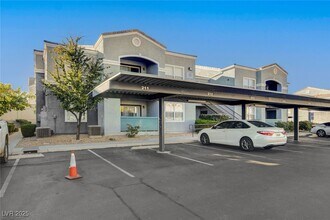 Building Photo - 6955 N Durango Dr Building Photo - 6955 N Durango Dr