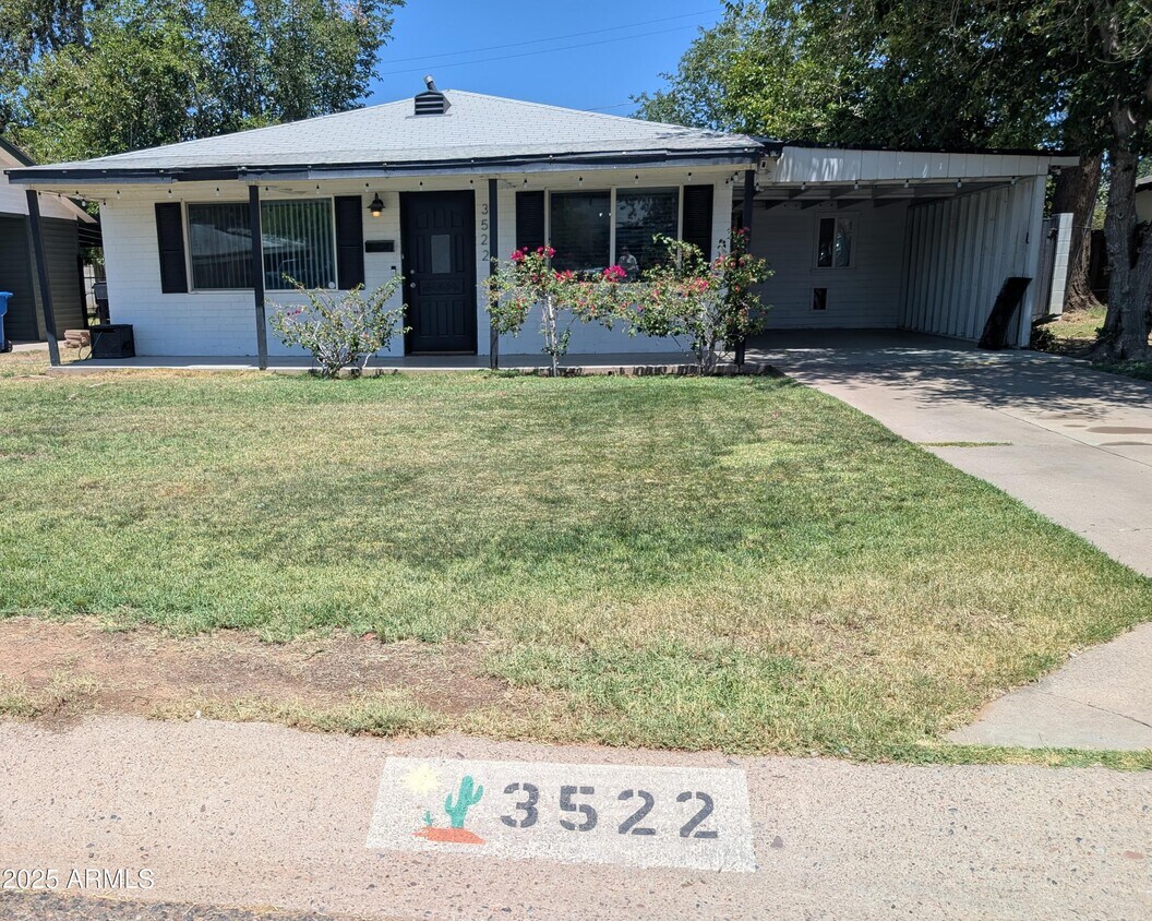 Foto principal - 3522 E Cheery Lynn Rd