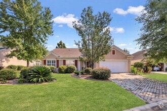 Building Photo - 5 Lacebark Ln