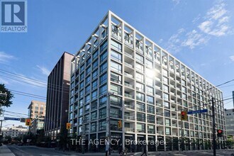 Building Photo - 39 Brant St