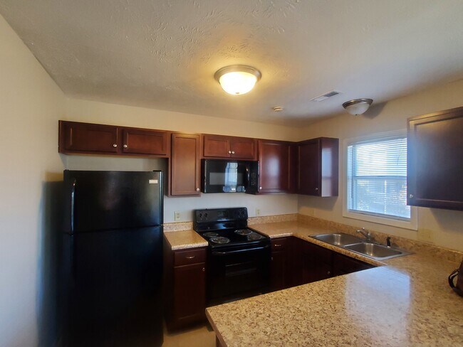 Cocina - 6748 Willowbrook Dr