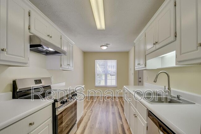 Building Photo - 355 Crawford Mill Ln