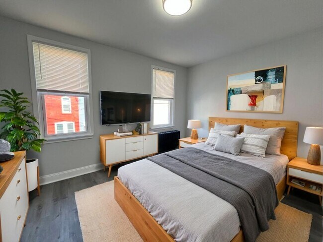 Foto del edificio - Beautifully Remodeled 3BR/1Bath House! Section 8 ONLY!