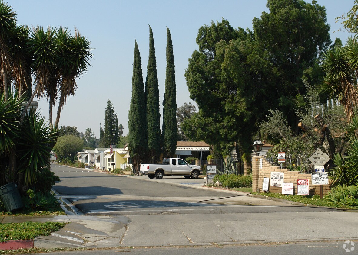 Foto del edificio - 206 S Buena Vista Ave