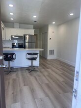 Building Photo - 1214 SW 30th Pl