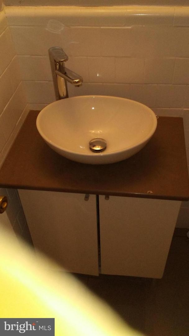 Building Photo - 1764-1766 Gales St NE