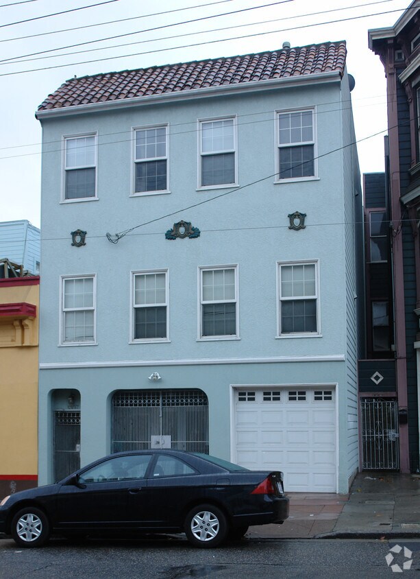 Building Photo - 1307 Hayes St