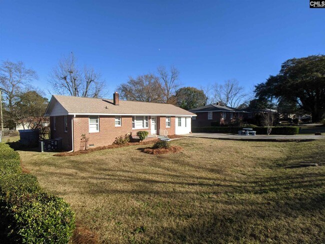 Building Photo - 1560 Steadfast St