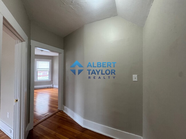 Foto del edificio - 6 Bowdoin Park