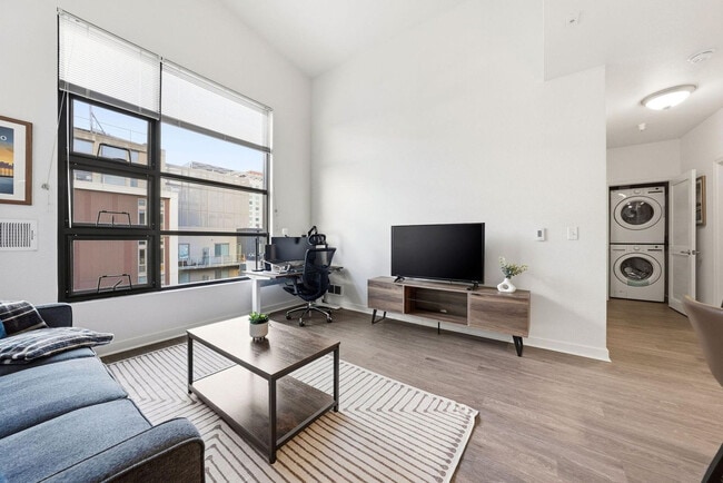 Building Photo - 1155 4th St