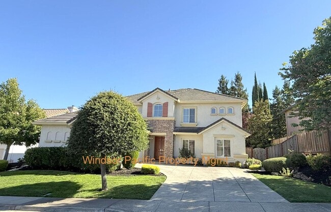 Building Photo - Beautifully Remodeled Modern Home In Wests...