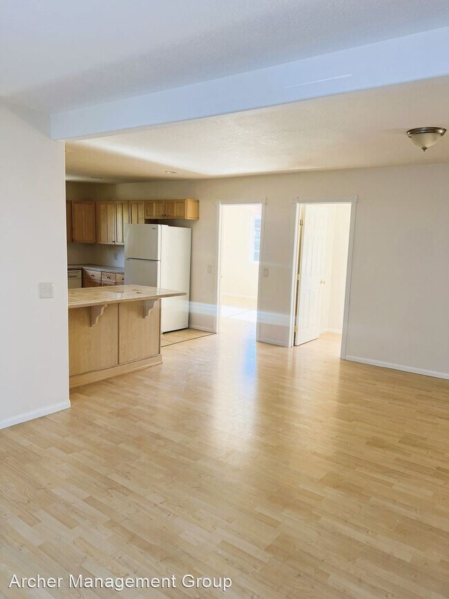 Building Photo - 3 br, 2 bath House - 711 Hunter Lane