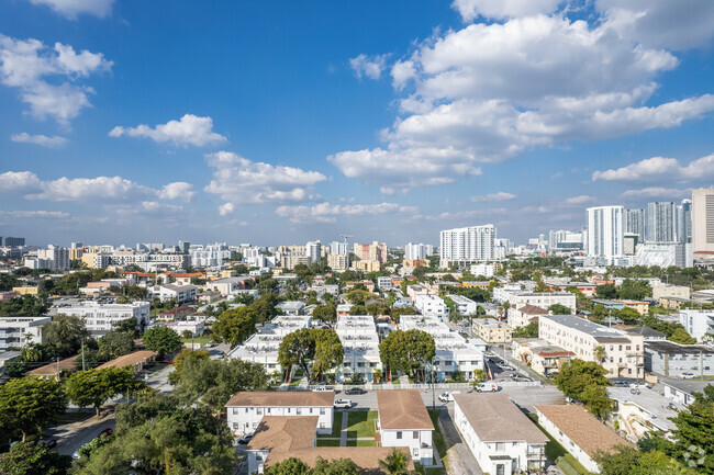 Aerial Photo - Joe Moretti II Apartments