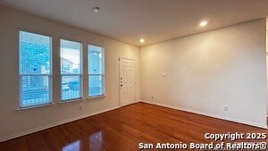 Building Photo - 1323 Hummingbird