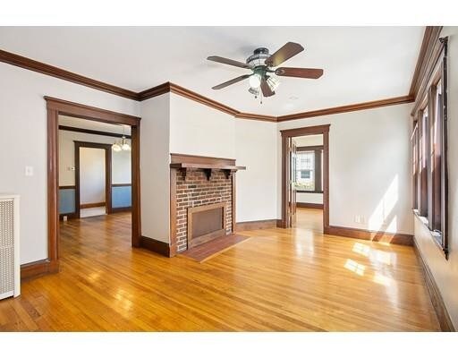 Building Photo - 110-112 Austin St