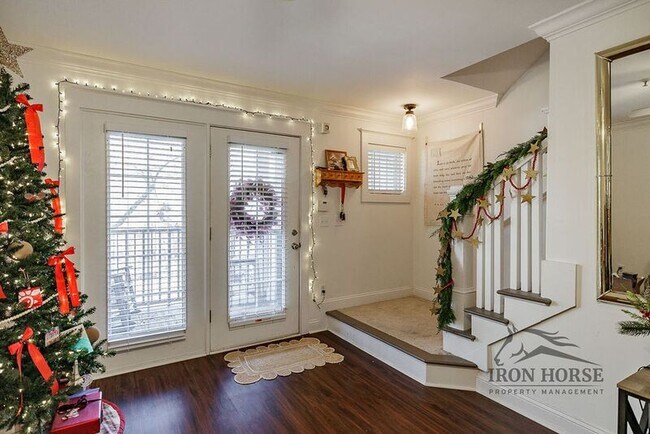 Foto del edificio - 1035 Barnett Shoals Rd